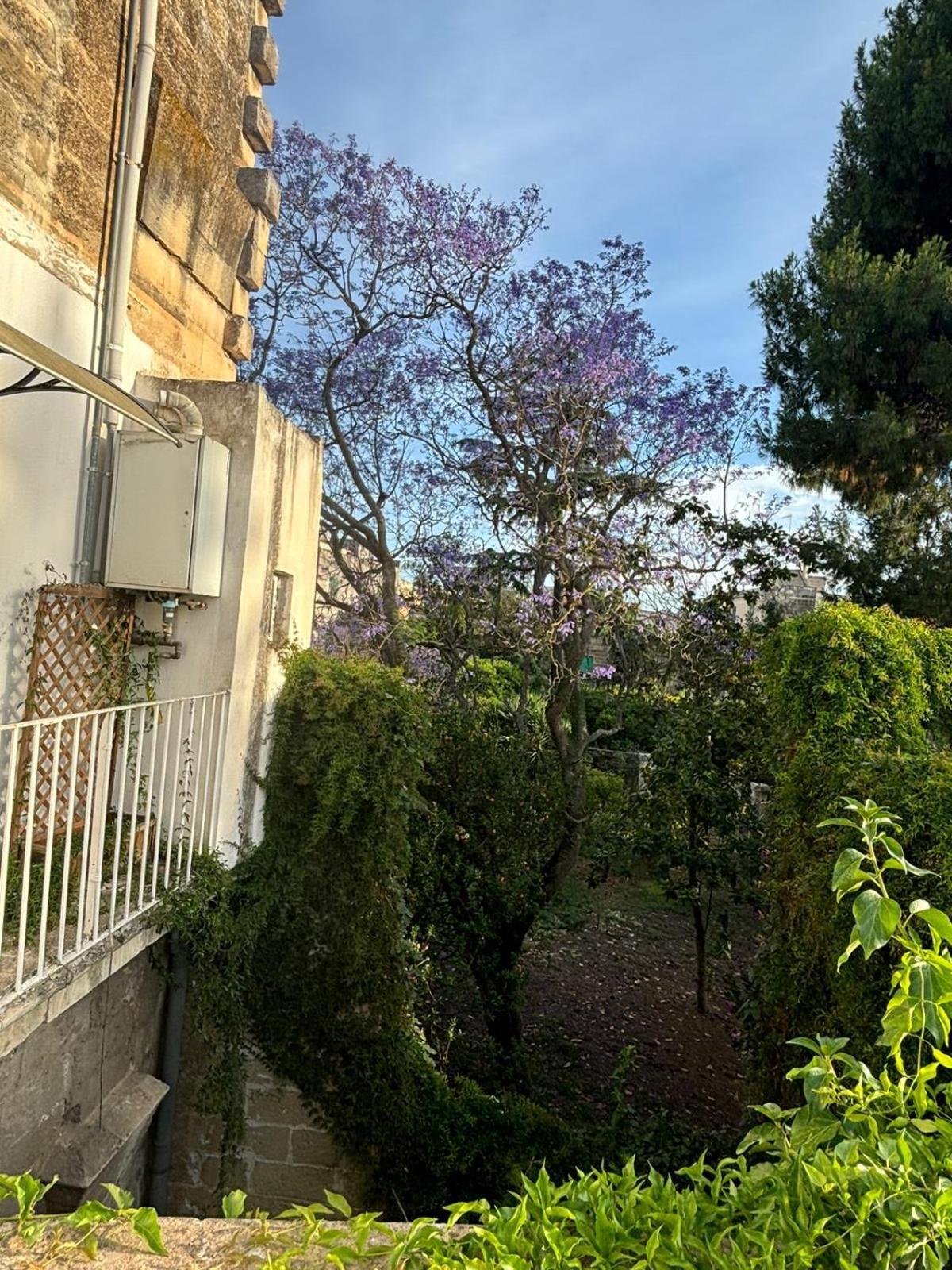 Hotel Terrazza Brancaccio Lecce Exterior foto